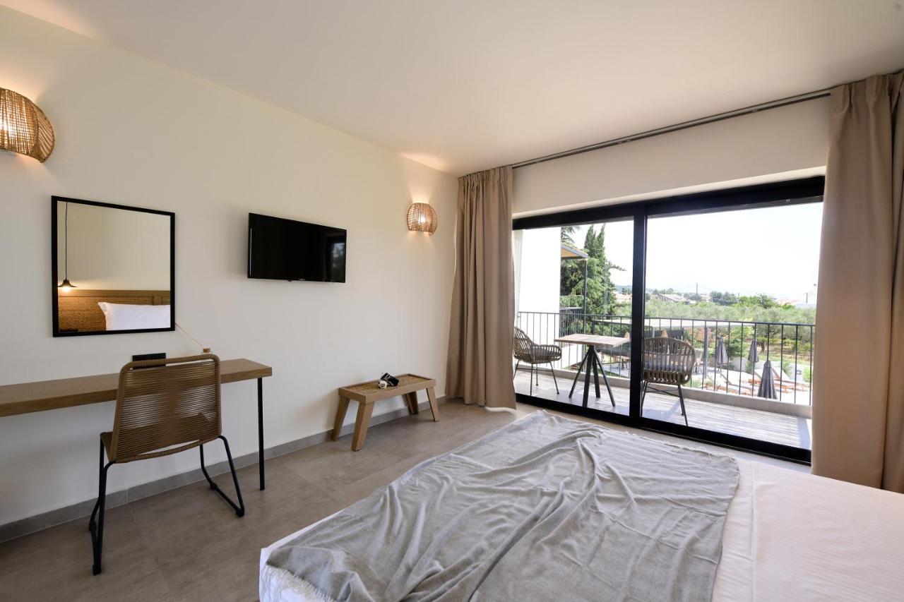 Hotel Elies Aesthetic Living Nea Iraklitsa Esterno foto