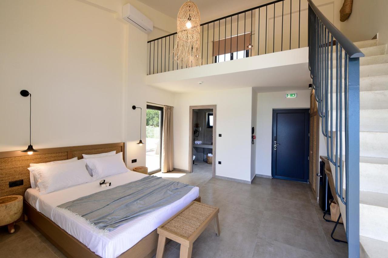 Hotel Elies Aesthetic Living Nea Iraklitsa Esterno foto